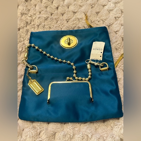 Authentic Coach Vintage Amanda Satin Fold over Flap Clutch Handbag! NWT - Picture 5 of 11